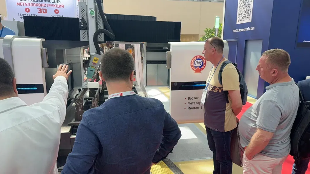 CNC 레이저 파이프 절단 기계 1500w 0-300r/Min 스핀드 속도 10